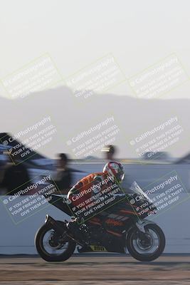 media/Oct-03-2025-CVMA Friday Practice (Fri) [[0c1e57b650]]/4-Racer 3-NRS/Mock Race/